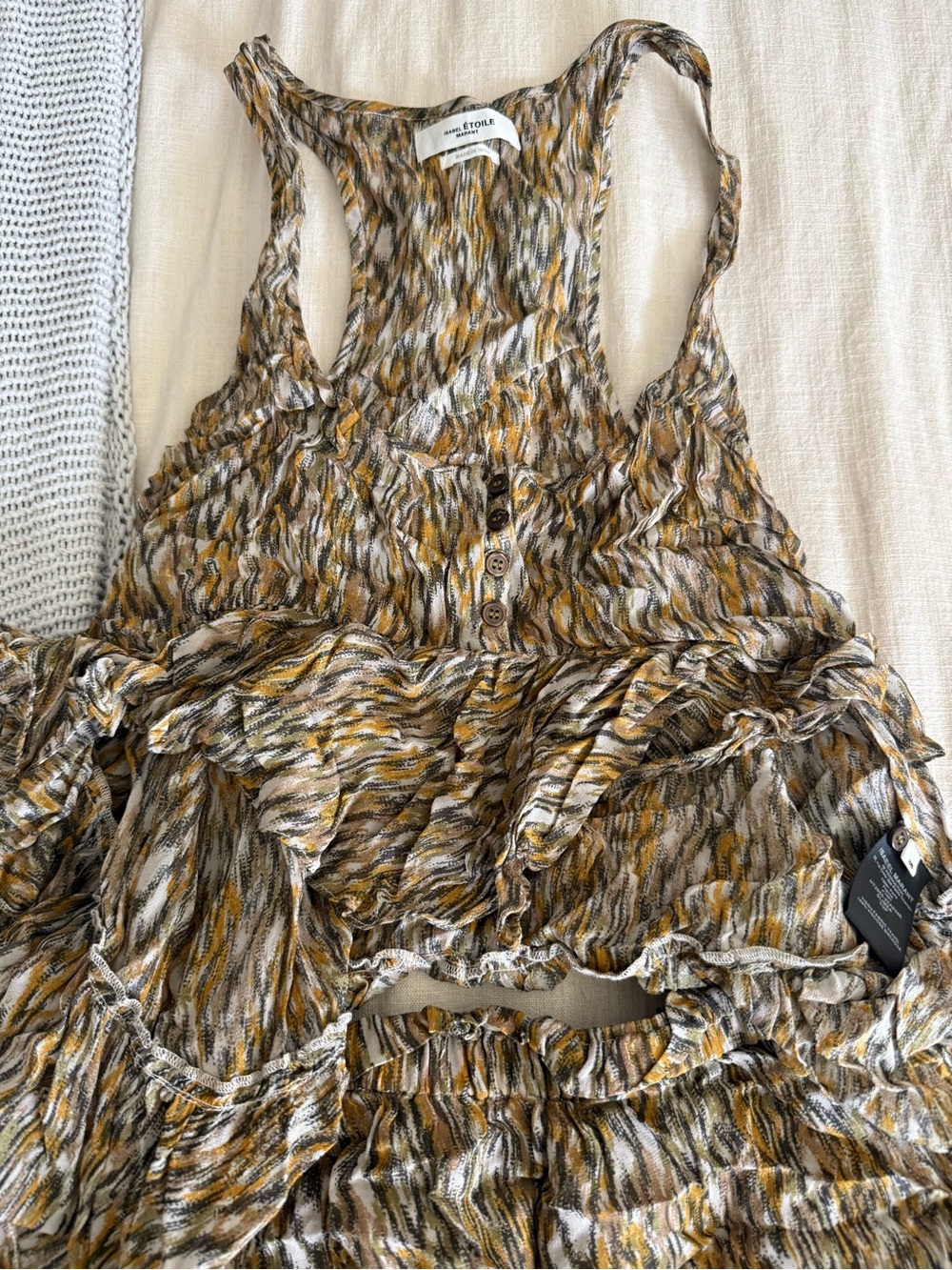 Isabel Marant Casual Tiered Ruffle Tank Top and Shorts Set - Picture 3 of 4